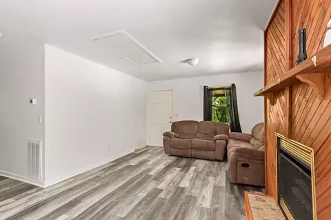 Living - 60 Fleming St, Murphy, NC 28906 photo 9 of 9