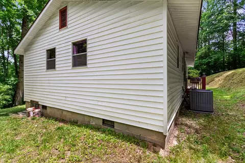 Exterior - 60 Fleming St, Murphy, NC 28906 photo 11 of 13