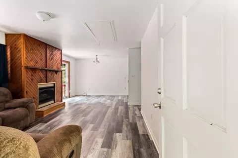 Living - 60 Fleming St, Murphy, NC 28906 photo 1 of 9
