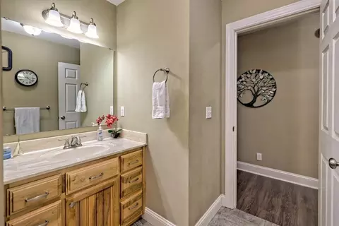 Bath - 55 Rolling Oaks Rd, Murphy, NC 28906 photo 4 of 6