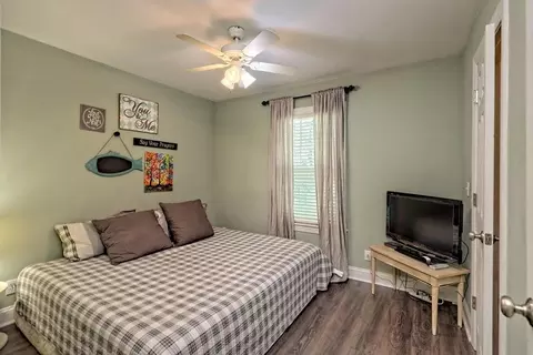 Bedroom - 55 Rolling Oaks Rd, Murphy, NC 28906 photo 4 of 5