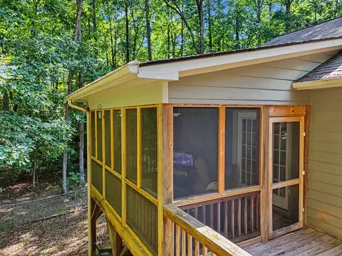 Exterior - 55 Rolling Oaks Rd, Murphy, NC 28906 photo 4 of 19