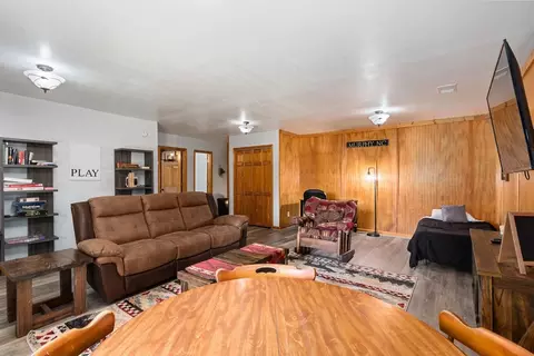 Living - 117 Carson Ln, Murphy, NC 28906 photo 8 of 12
