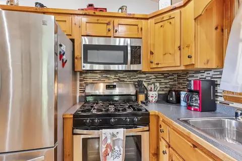 Kitchen - 117 Carson Ln, Murphy, NC 28906 photo 5 of 6