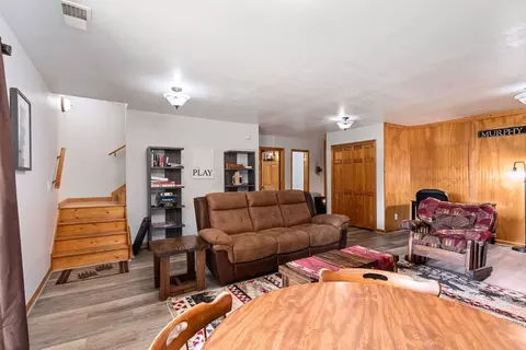 Living - 117 Carson Ln, Murphy, NC 28906 photo 7 of 12