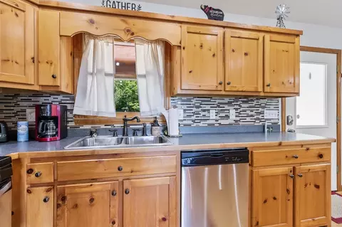 Kitchen - 117 Carson Ln, Murphy, NC 28906 photo 6 of 6