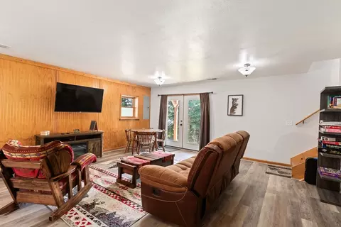 Living - 117 Carson Ln, Murphy, NC 28906 photo 11 of 12