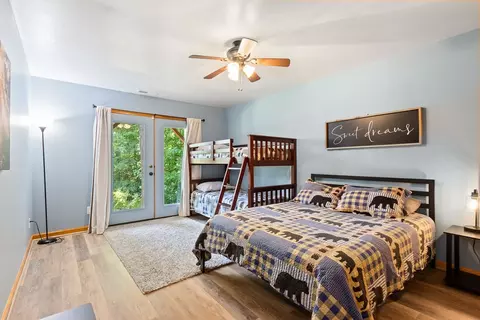 Bedroom - 117 Carson Ln, Murphy, NC 28906 photo 7 of 10