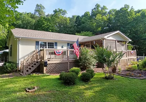 Exterior - 465 Driver Ave, Murphy, NC 28906 photo 4 of 19