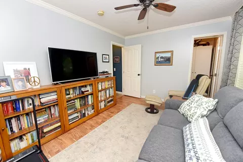 Living - 465 Driver Ave, Murphy, NC 28906 photo 5 of 6