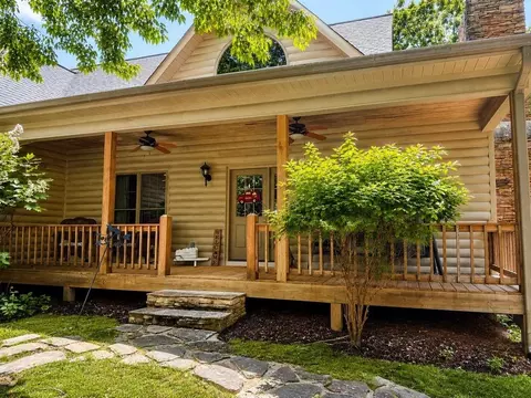51 Hightower Trl, Hiawassee, GA 30546