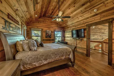 Bedroom - 300 Cloudland Trce, Epworth, GA 30541 photo 6 of 10