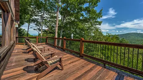 Exterior - 300 Cloudland Trce, Epworth, GA 30541 photo 8 of 12