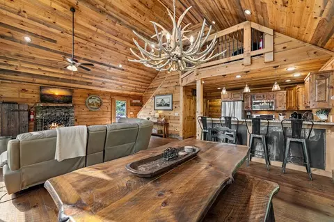 Dining - 300 Cloudland Trce, Epworth, GA 30541 photo 3 of 5