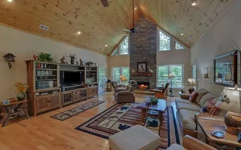 10 Piper Ln, Murphy, NC 28906 photo 8