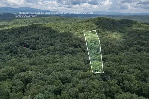 5 Ac Solar Dr, Blue Ridge, GA 30513
