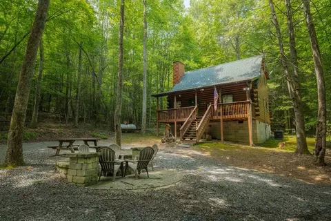 218 Broken Arrow Way, Epworth, GA 30541