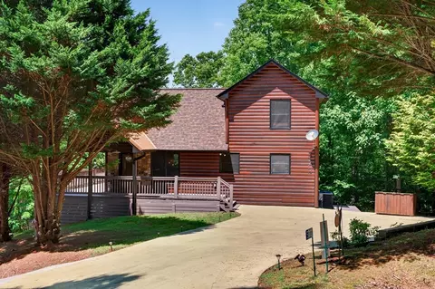 573 Weaver Creek Way, Blue Ridge, GA 30513