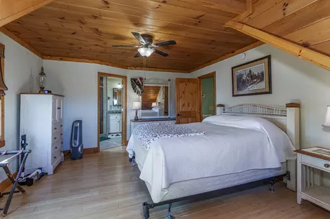Bedroom - 126 River Top Vw, Murphy, NC 28906 photo 7 of 7