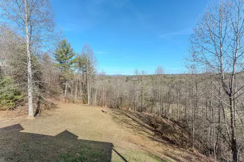 Exterior - 126 River Top Vw, Murphy, NC 28906 photo 3 of 11