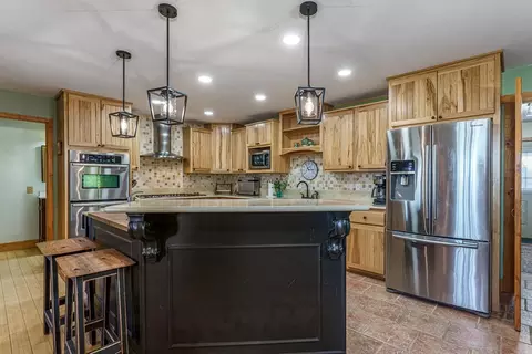 Kitchen - 126 River Top Vw, Murphy, NC 28906 photo 6 of 7