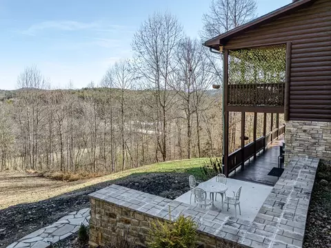 Exterior - 126 River Top Vw, Murphy, NC 28906 photo 6 of 11