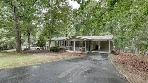 790 Lakeside Dr, Blairsville, GA 30512