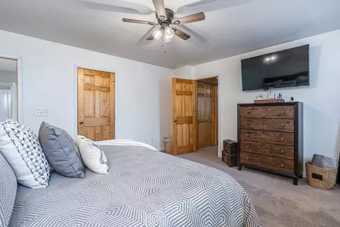 Bedroom - 198 Dew Drop Ln, Murphy, NC 28906 photo 5 of 5