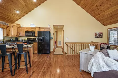 Kitchen - 198 Dew Drop Ln, Murphy, NC 28906 photo 4 of 4