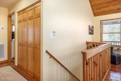 Entry Way - 198 Dew Drop Ln, Murphy, NC 28906 photo 2 of 3