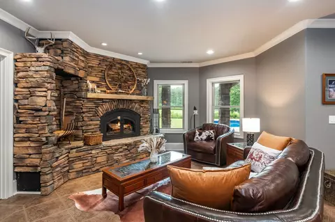 456 E Valley Rd, Rydal, GA 30171 photo 62