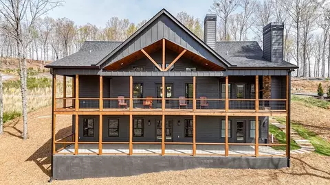 Exterior - 720 Split Creek Rd, Morganton, GA 30560 photo 5 of 14