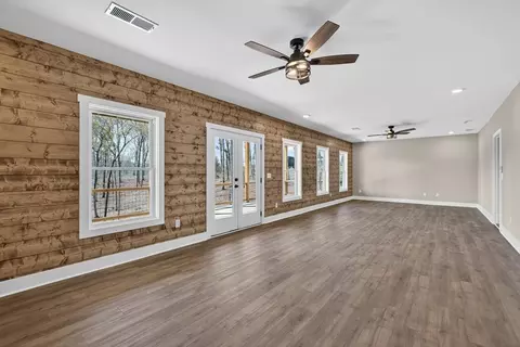 Living - 720 Split Creek Rd, Morganton, GA 30560 photo 1 of 2