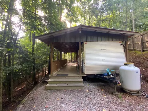 176 14th St, Ellijay, GA 30540