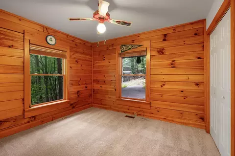 Bedroom - 415 Sunset Ct, Jasper, GA 30143 photo 3 of 4