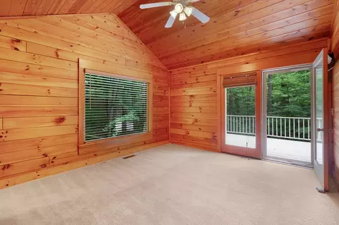 Bedroom - 415 Sunset Ct, Jasper, GA 30143 photo 2 of 4