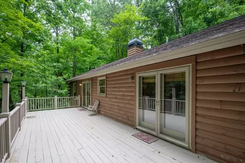 Exterior - 415 Sunset Ct, Jasper, GA 30143 photo 6 of 18