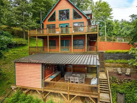Exterior - 270 Marina Rd, Murphy, NC 28906 photo 2 of 13