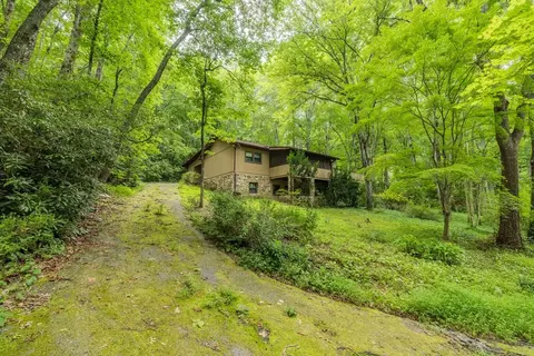 Exterior - 65 Eagle Chase Cir, Dillard, GA 30537 photo 3 of 7