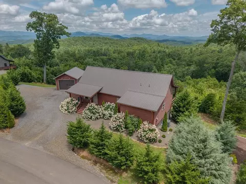 315 Paw Paw Trl, Murphy, NC 28906