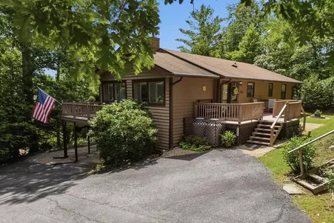 93 Jamie Ln, Blairsville, GA 30512