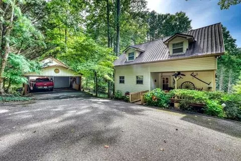 3609 Fodder Creek Rd, Hiawassee, GA 30546
