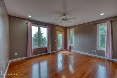 Bedroom - 645 Outlook Rd, Murphy, NC 28906 photo 4 of 6
