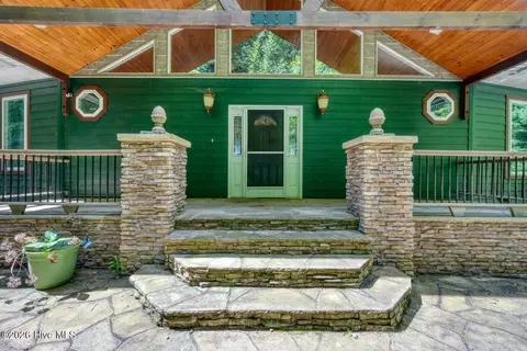 Exterior - 645 Outlook Rd, Murphy, NC 28906 photo 2 of 24