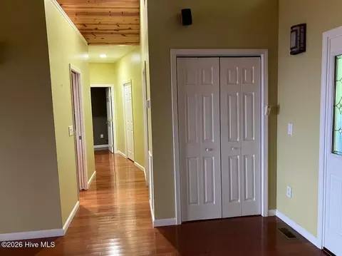 Entry Way - 645 Outlook Rd, Murphy, NC 28906 photo 2 of 2