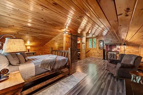 Bedroom - 77 Old Covered Bridge Rd, Cherry Log, GA 30522 photo 14 of 15