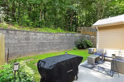 Exterior - 198 Towne Villas Dr, Jasper, GA 30143 photo 3 of 6