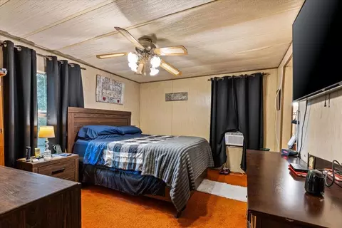 Bedroom - 476 Claude Rogers Rd, Marble, NC 28905 photo 1 of 3