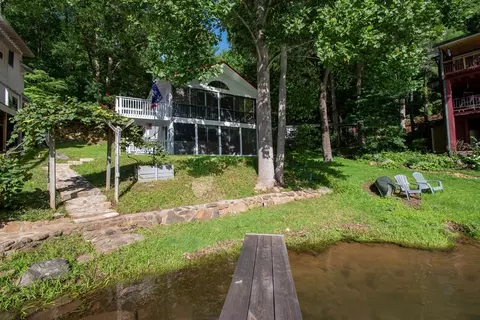 21 Nantahala Ter, Robbinsville, NC 28771