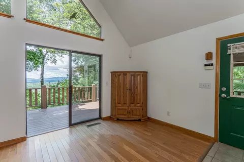 Living - 425 Boyd Ridge Dr, Murphy, NC 28906 photo 6 of 8